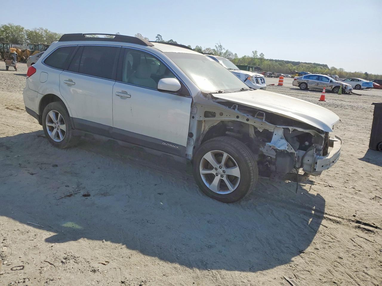 2013 Subaru Outback 2.5I Premium - Фото 4