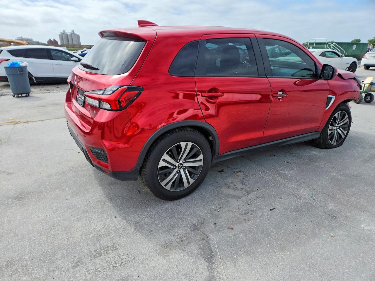 2023 Mitsubishi Outlander Sport S - Фото 3