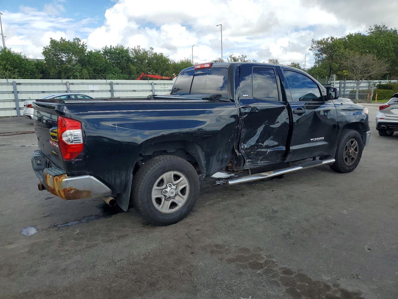 2018 Toyota Tundra Sr5 - Фото 3