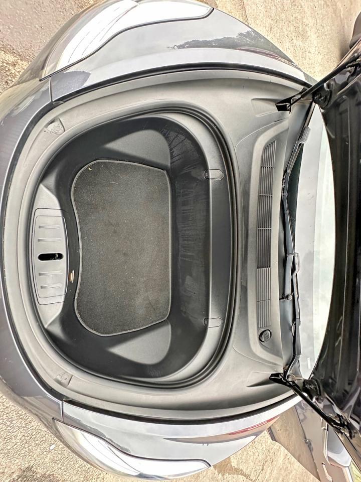 2018 Tesla Model 3 - Фото 7