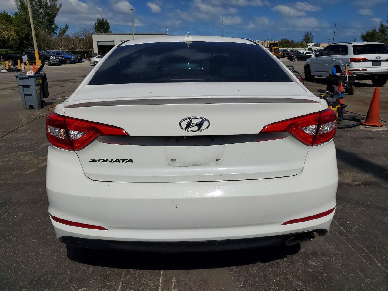 2016 Hyundai Sonata Se - Фото 6