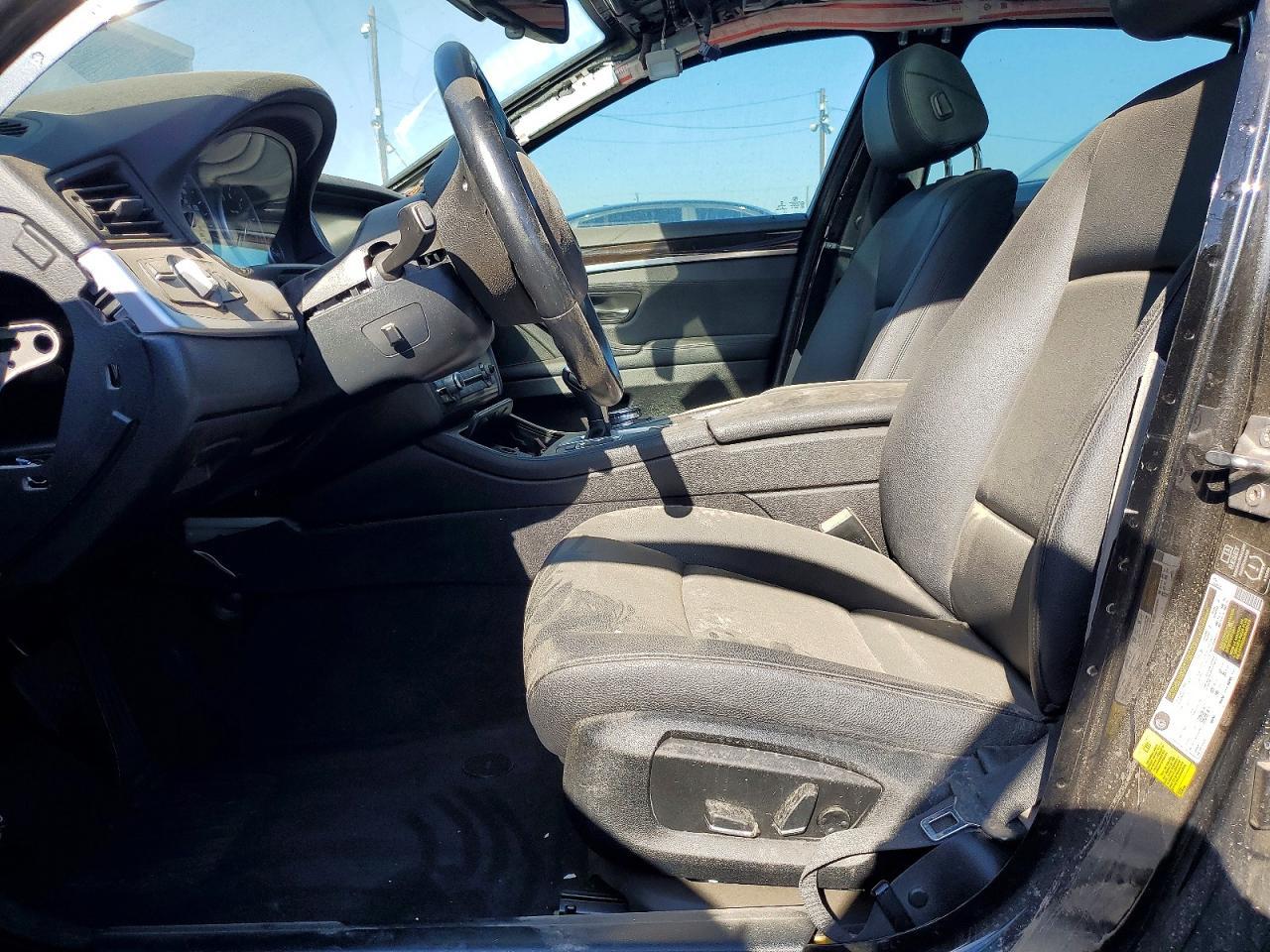 2015 BMW 528I - Image 7