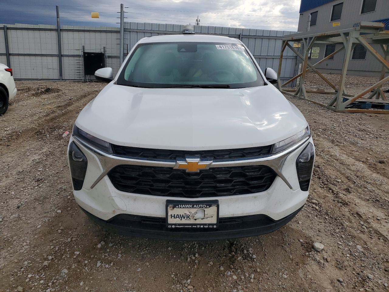 2024 Chevrolet Trax Ls - Image 5