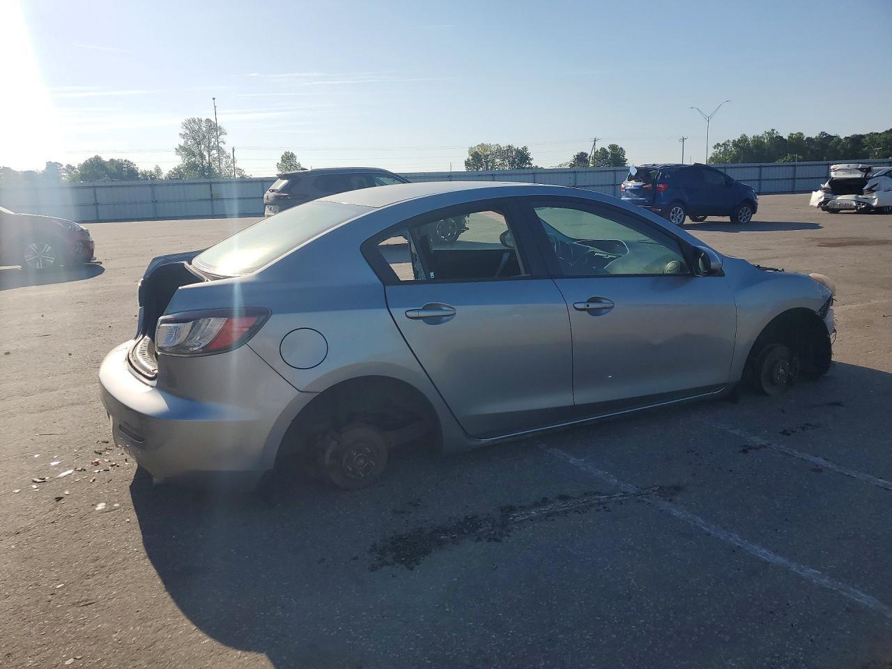 2012 Mazda 3 S - Фото 3