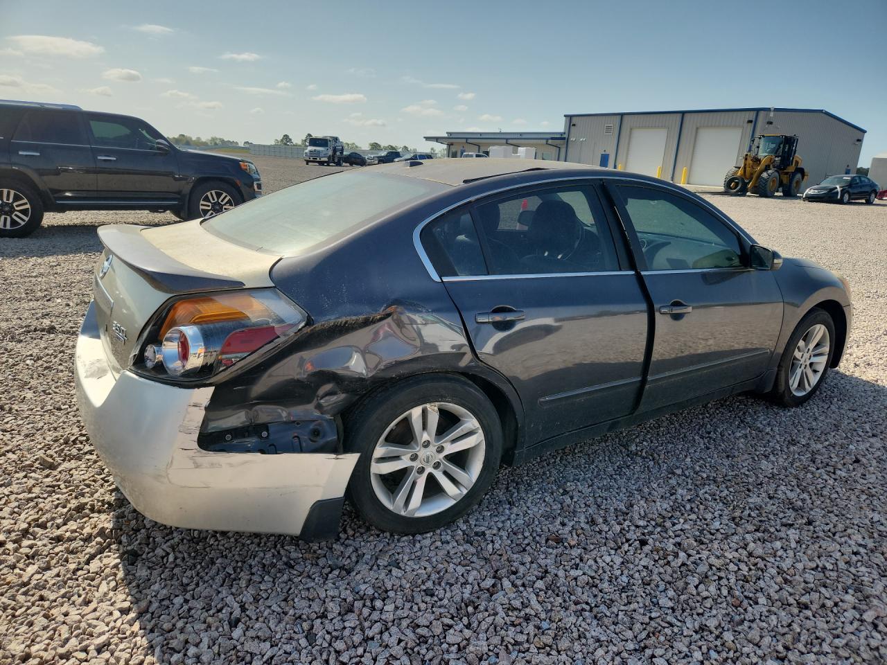 2010 Nissan Altima 3.5 Sr - Фото 3