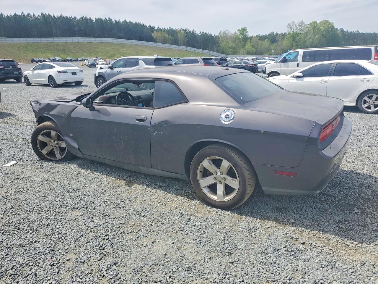 2014 Dodge Challenger Sxt - Фото 2