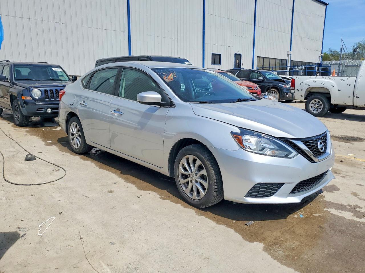 2018 Nissan Sentra Sv - Фото 4