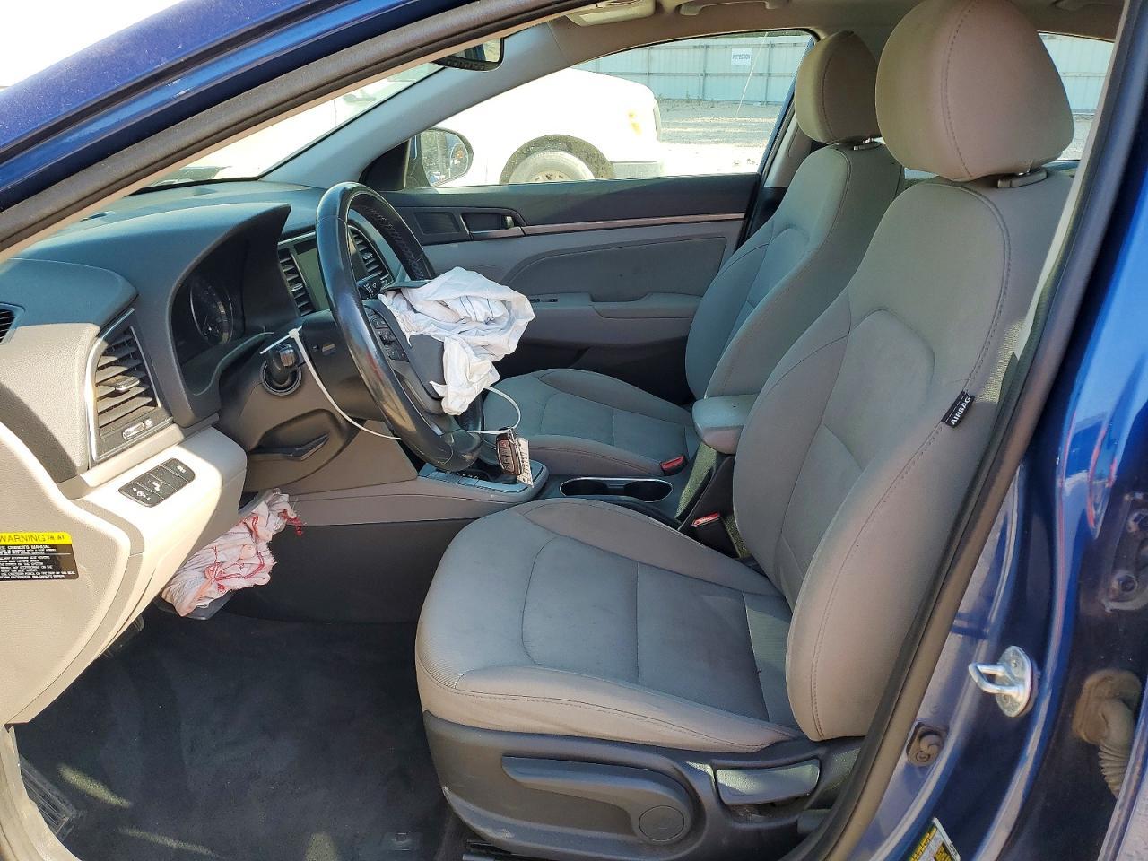 2018 Hyundai Elantra Value Edition - Фото 7
