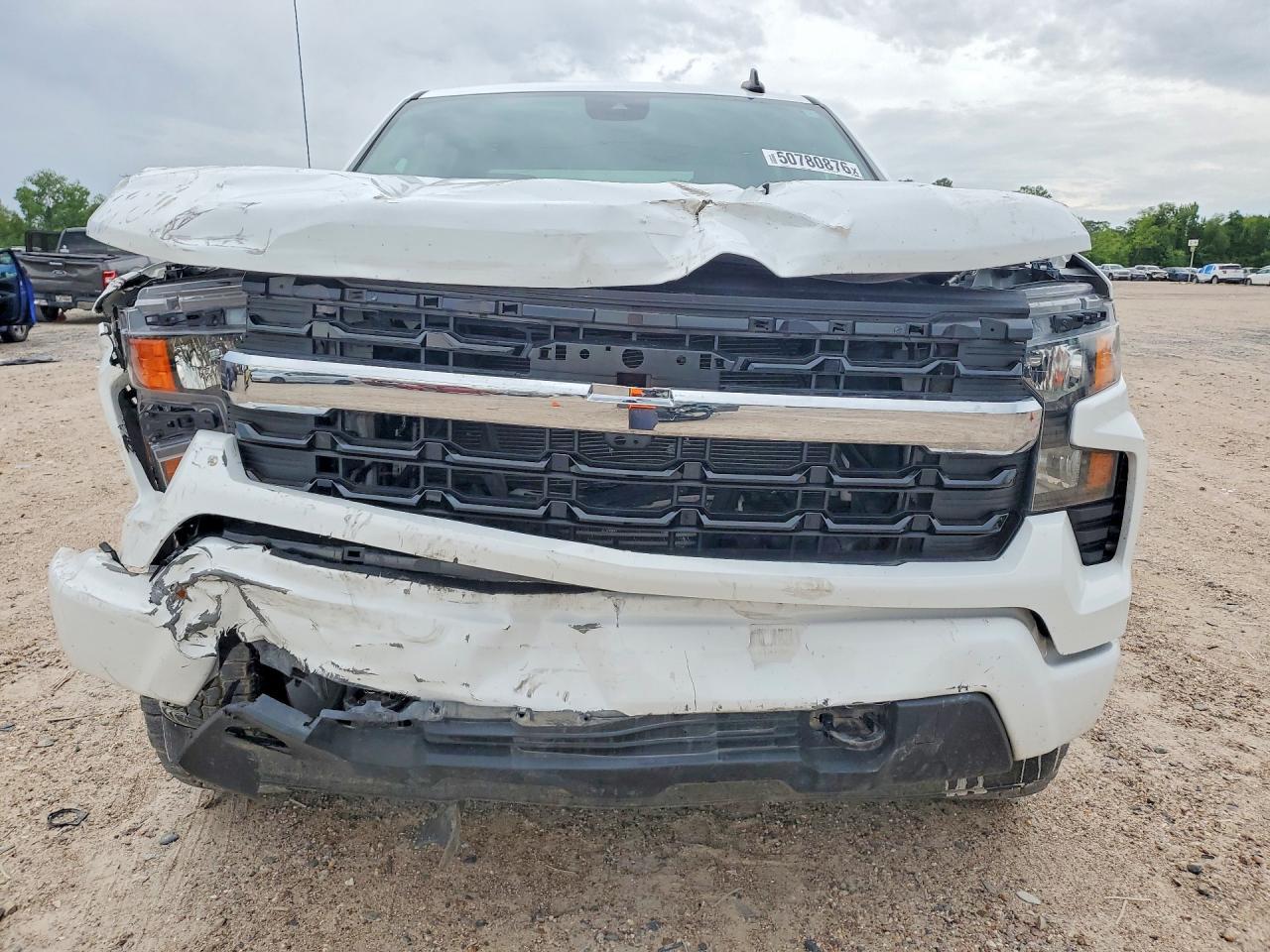 2024 Chevrolet Silverado K1500 Custom - Image 5