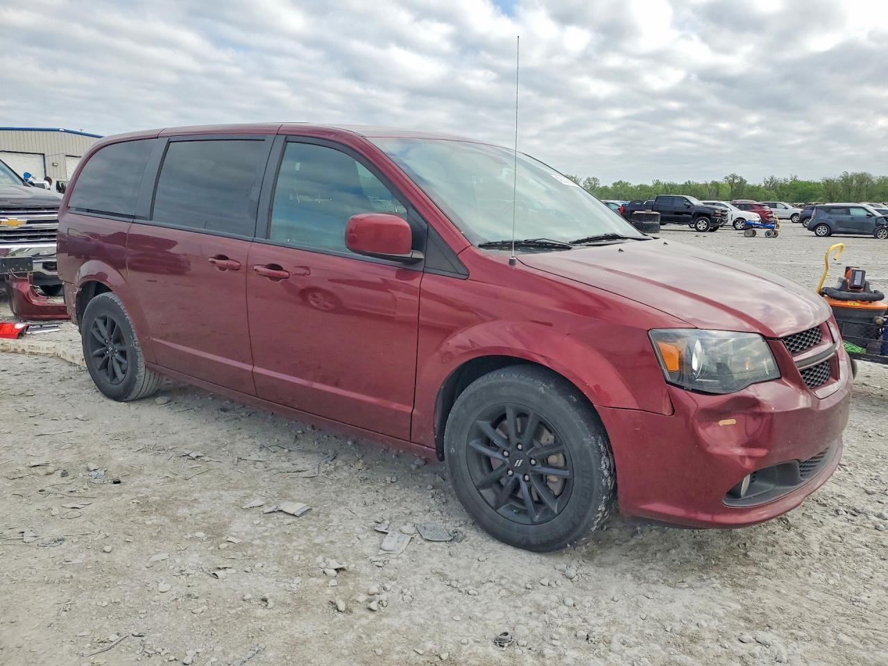 2019 Dodge Grand Caravan Gt - Фото 4