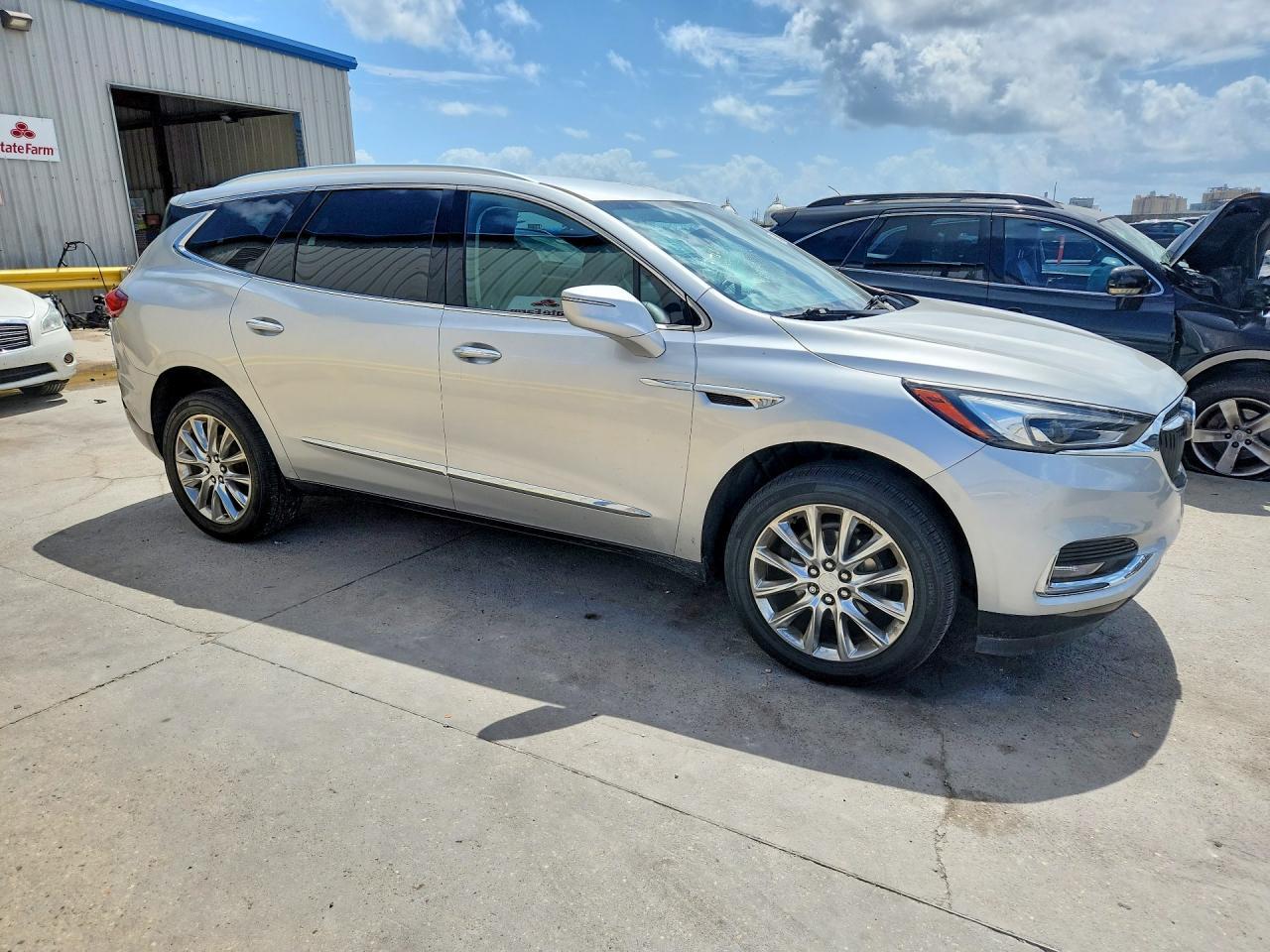 2019 Buick Enclave Essence - Фото 4