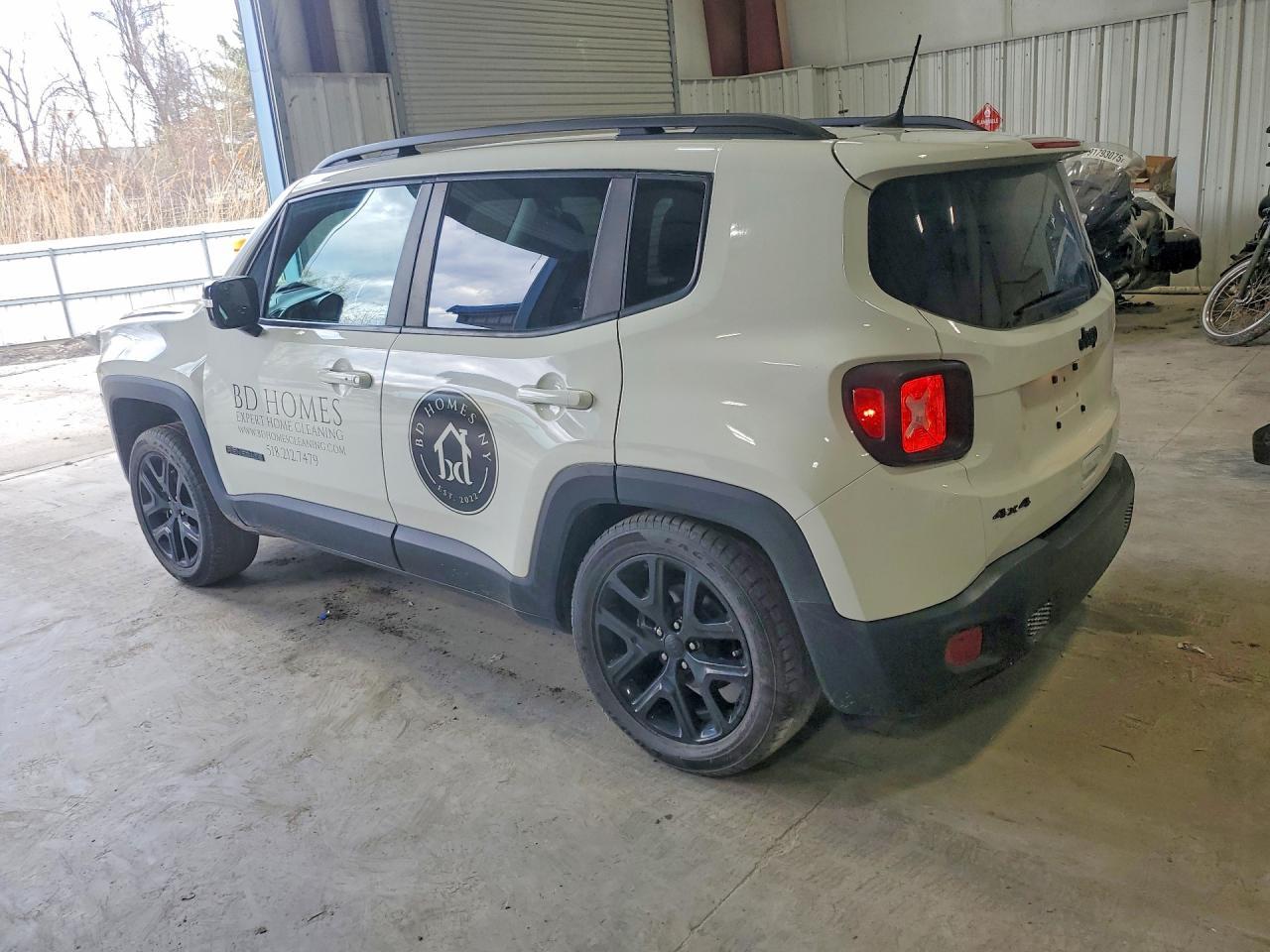 2022 Jeep Renegade Altitude - Фото 2