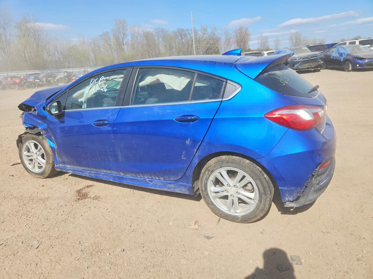 2017 Chevrolet Cruze Lt - Фото 2