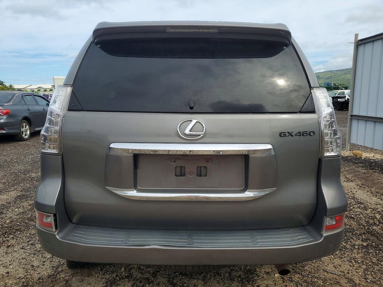 2014 Lexus Gx 460 Base - Image 6