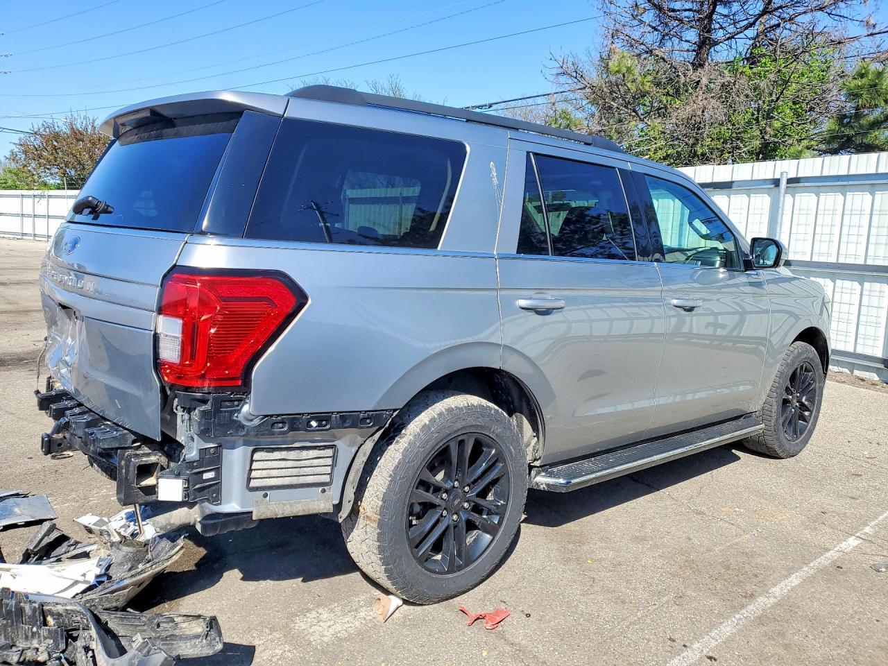 2022 Ford Expedition Xlt - Image 3