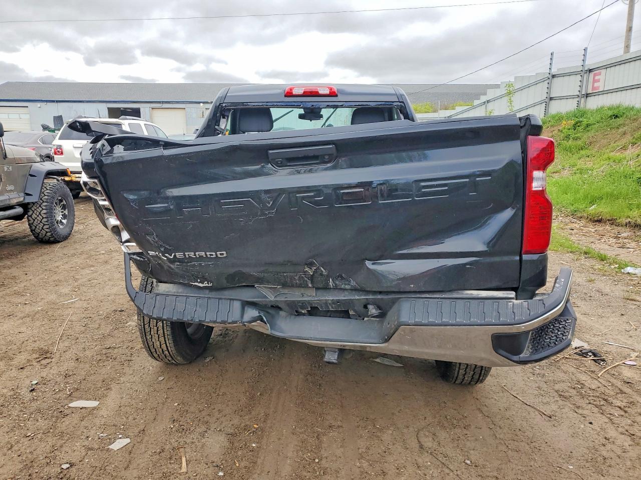 2026 Chevrolet Silverado K1500 - Image 6
