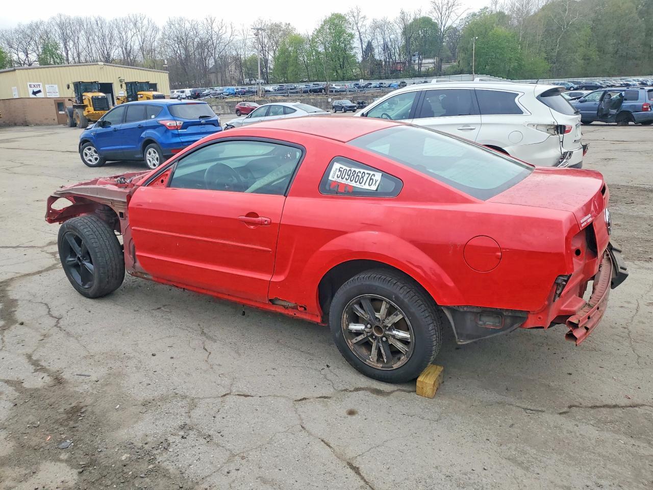 2008 Ford Mustang - Image 2