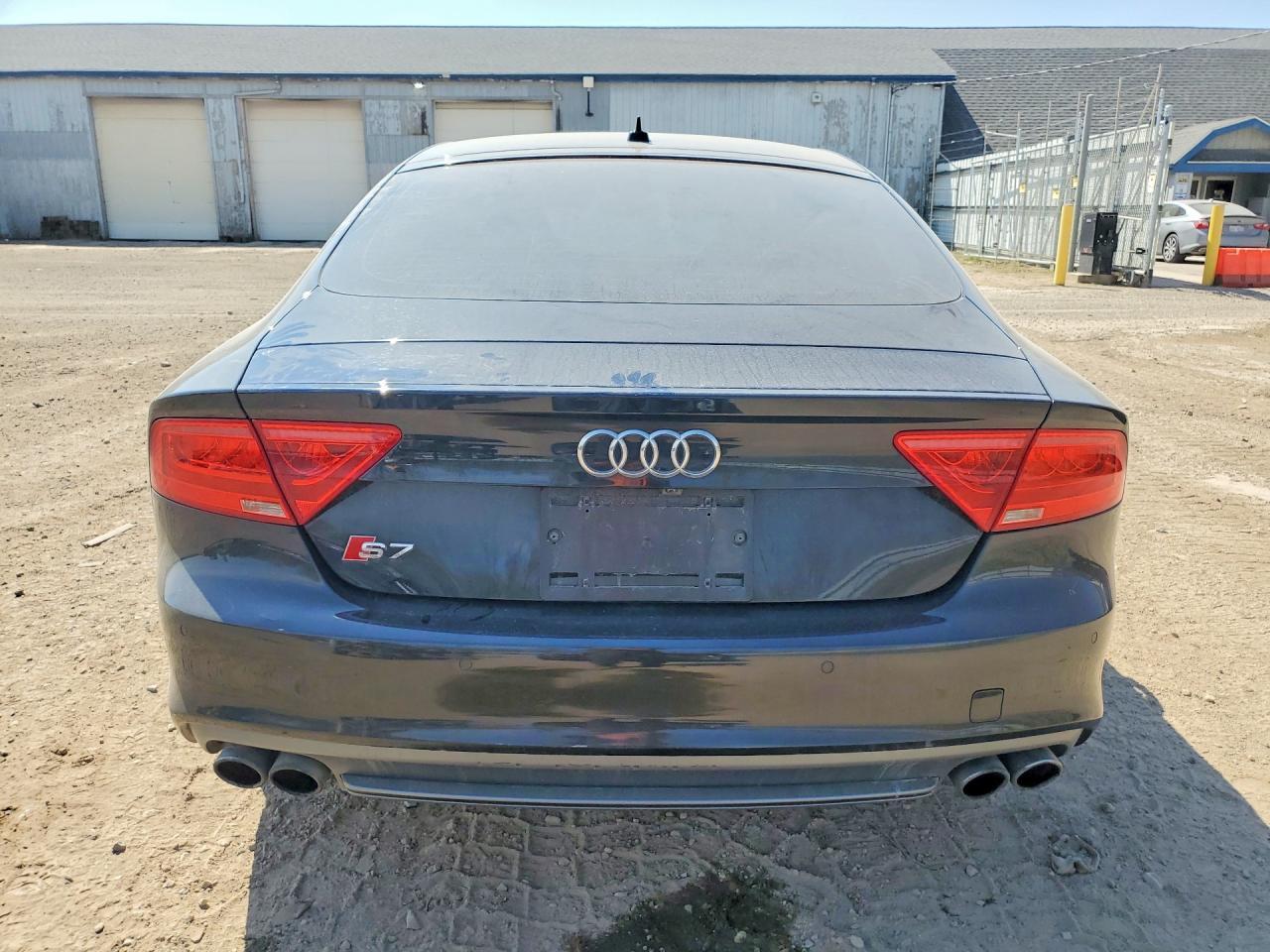2015 Audi S7 Premium - Image 6