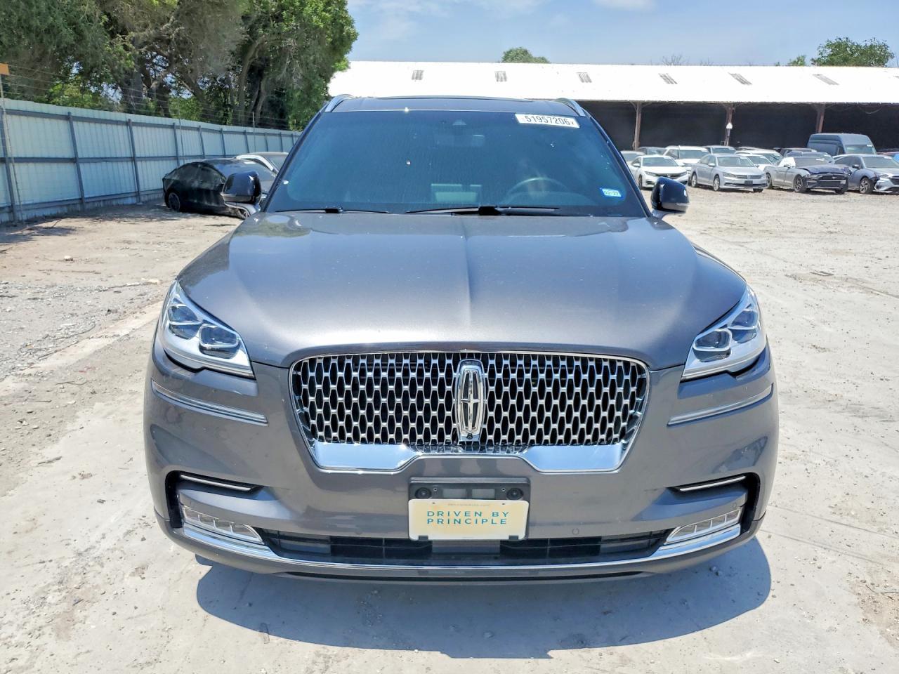 2024 Lincoln Aviator Reserve - Image 5