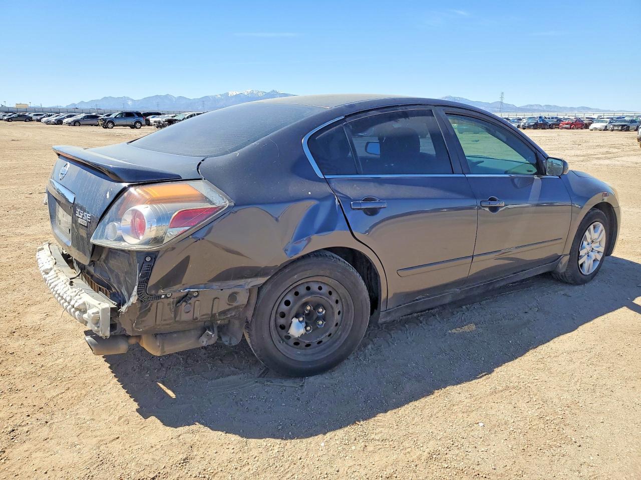 2012 Nissan Altima 2.5 - Image 3