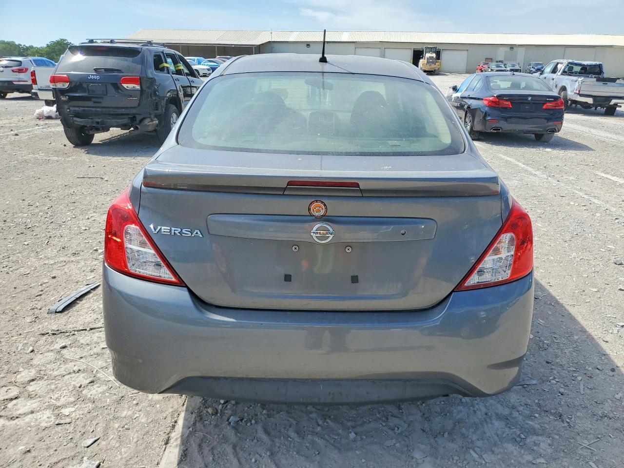 2018 Nissan Versa S Plus - Image 6