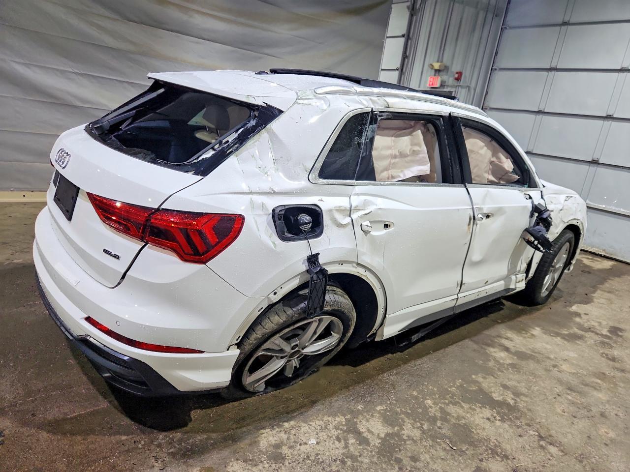 2022 Audi Q3 Premium S Line 45 - Фото 3