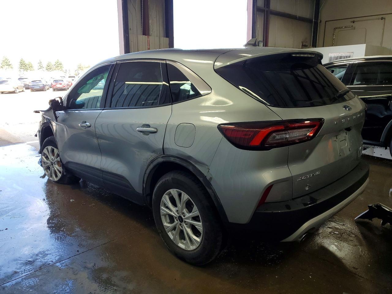 2024 Ford Escape Active - Фото 2