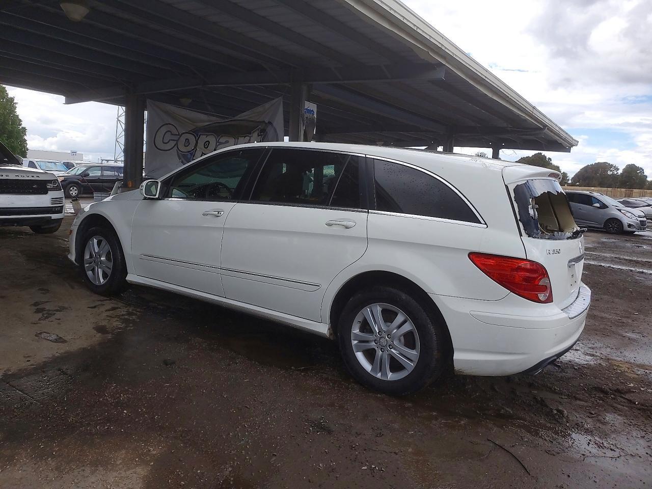2008 Mercedes-Benz R350 - Фото 2