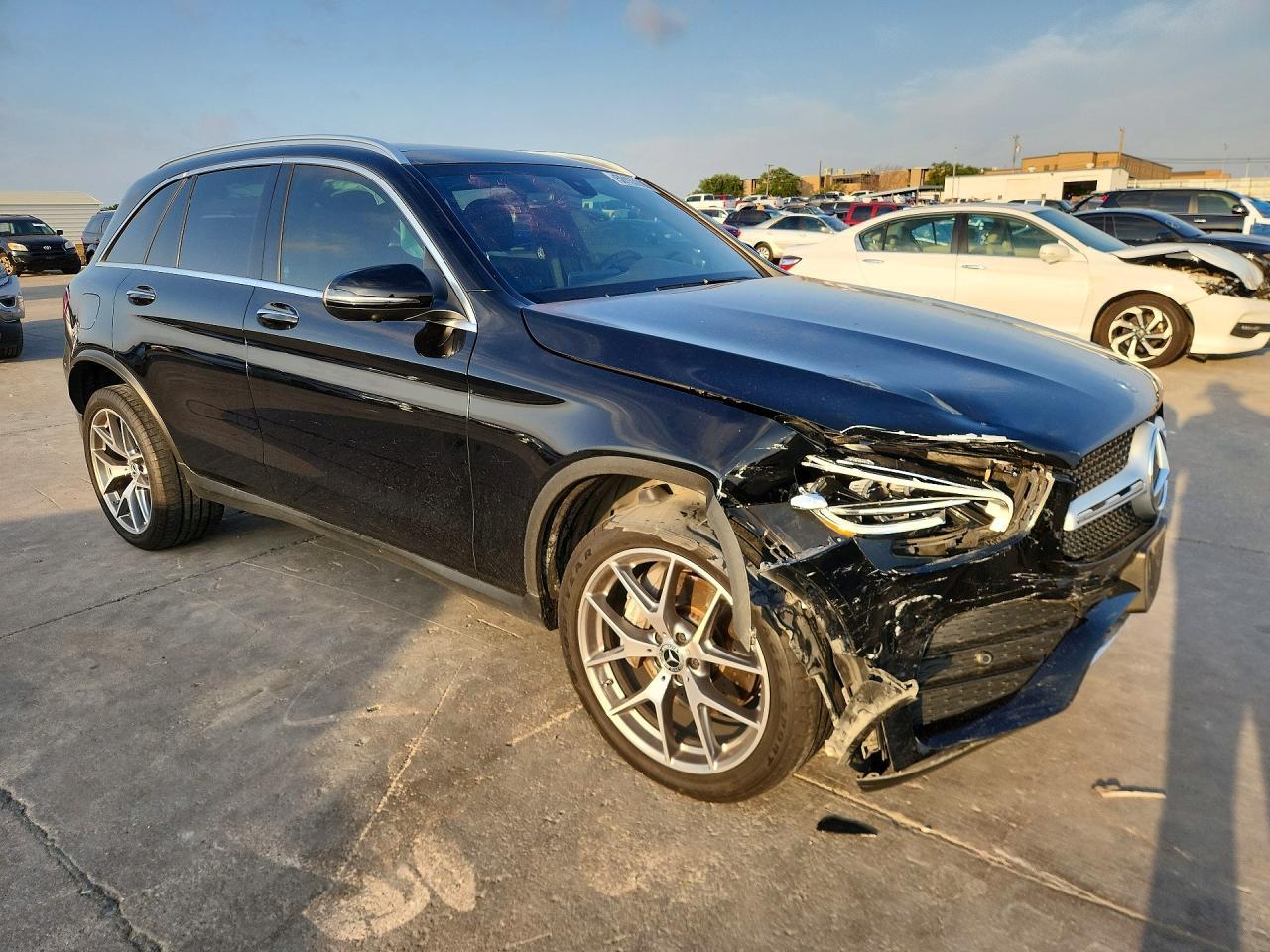 2020 Mercedes-Benz Glc 300 - Image 4