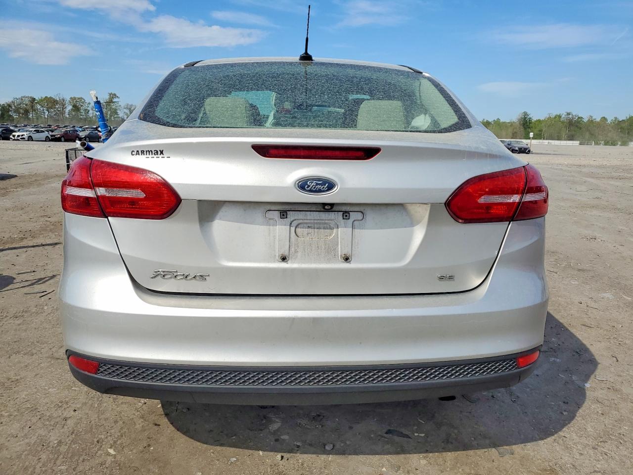2017 Ford Focus Se - Image 6