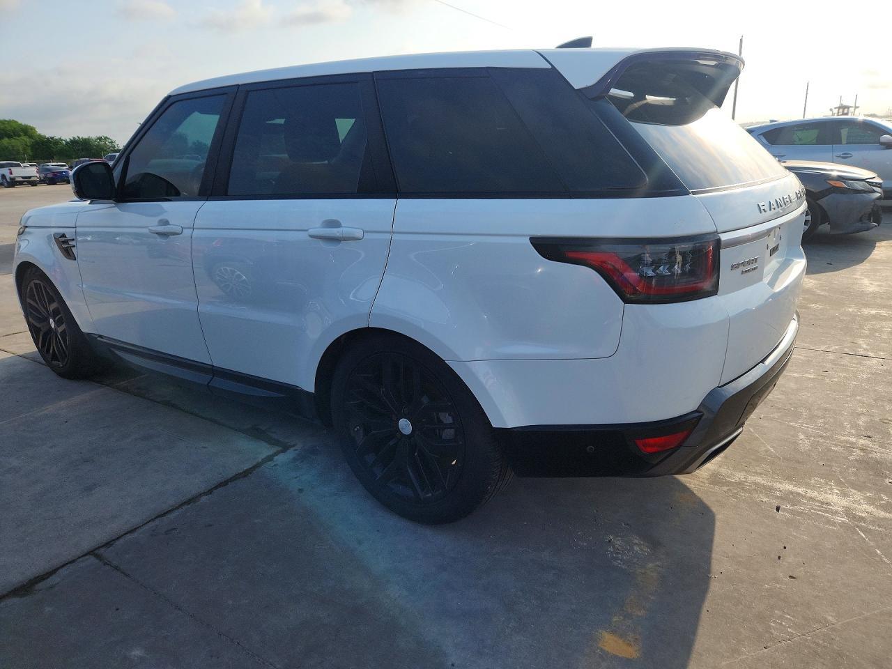 2018 Land Rover Range Rover Sport Hse - Image 2