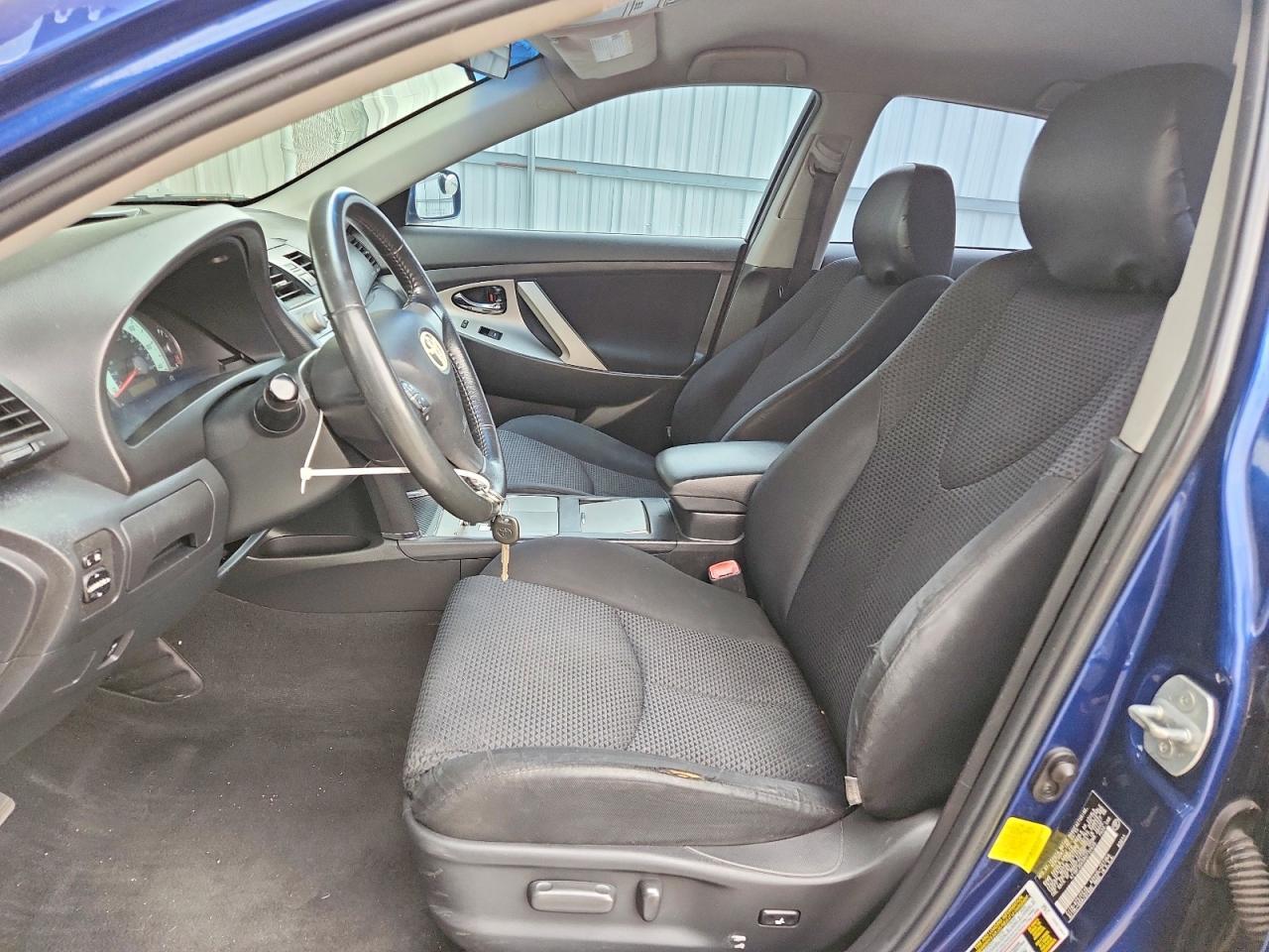 2011 Toyota Camry Base - Фото 7
