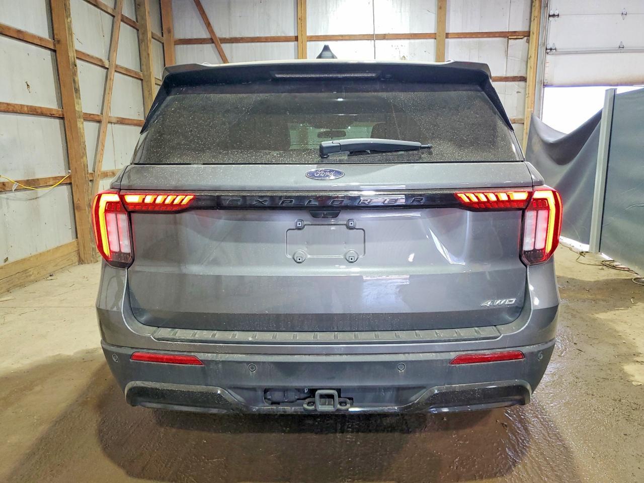 2025 Ford Explorer St-Line - Фото 6