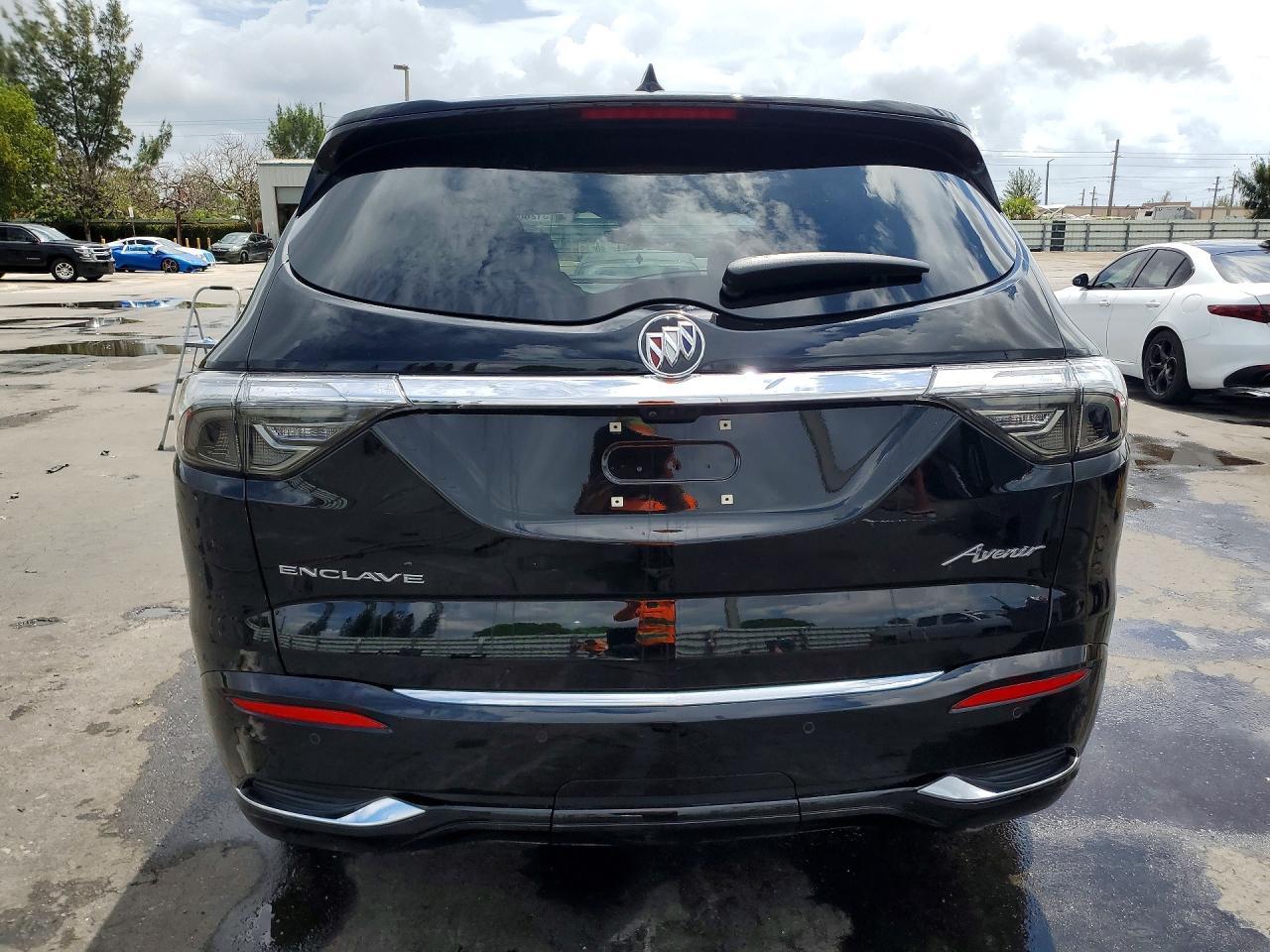 2022 Buick Enclave Avenir - Image 6