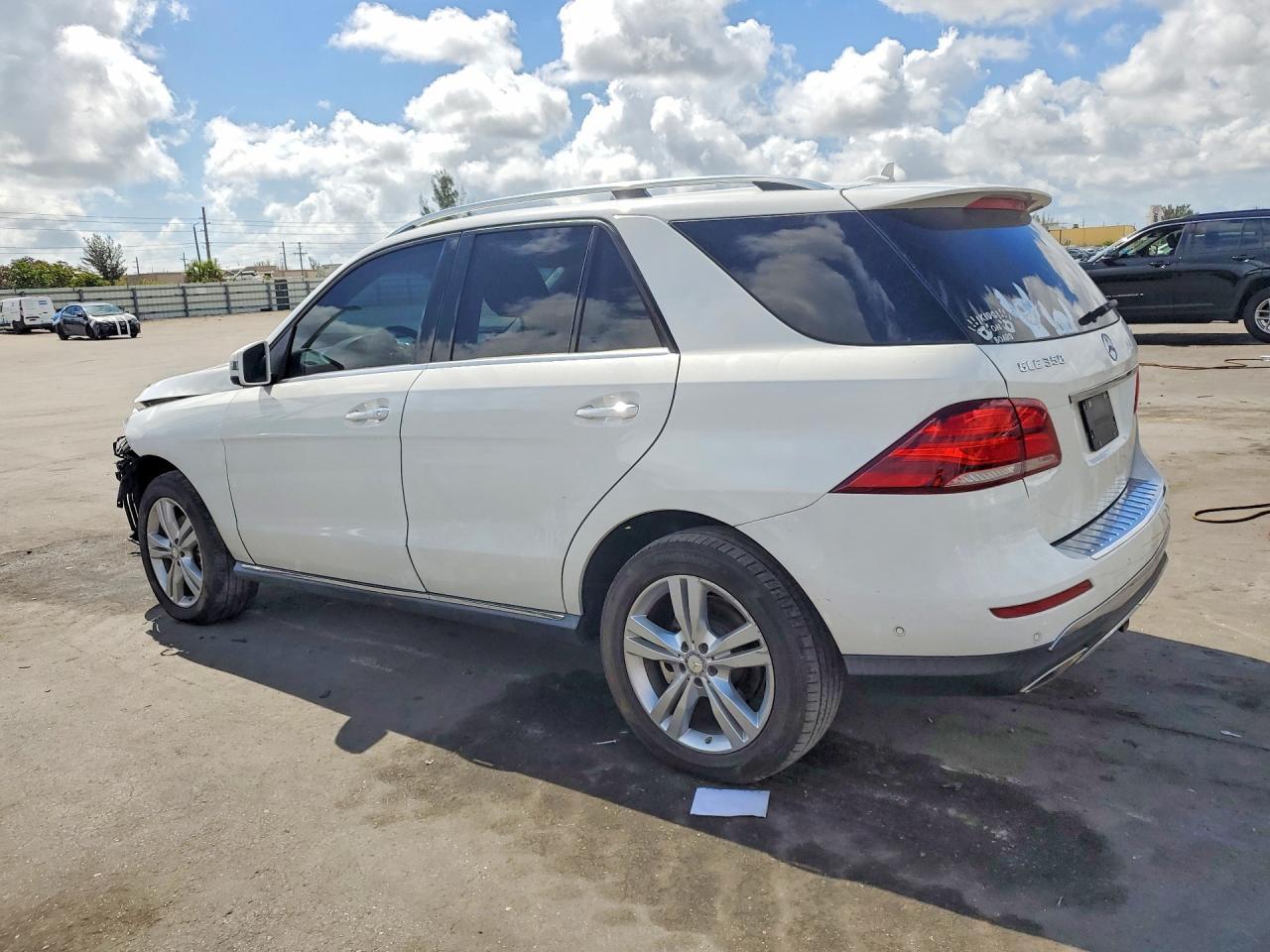 2016 Mercedes-Benz Gle 350 4Matic - Фото 2