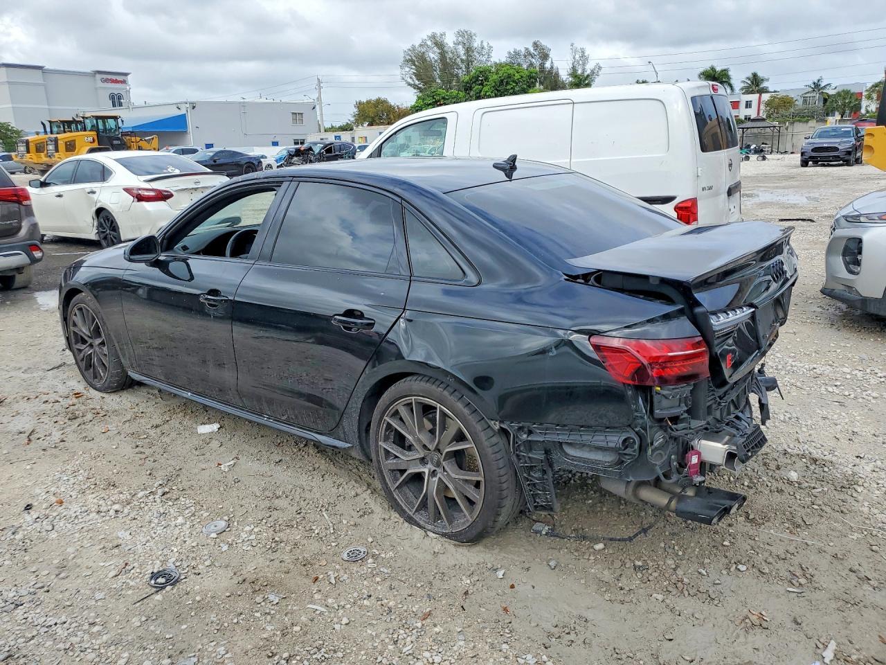 2024 Audi S4 Premium Plus - Фото 2