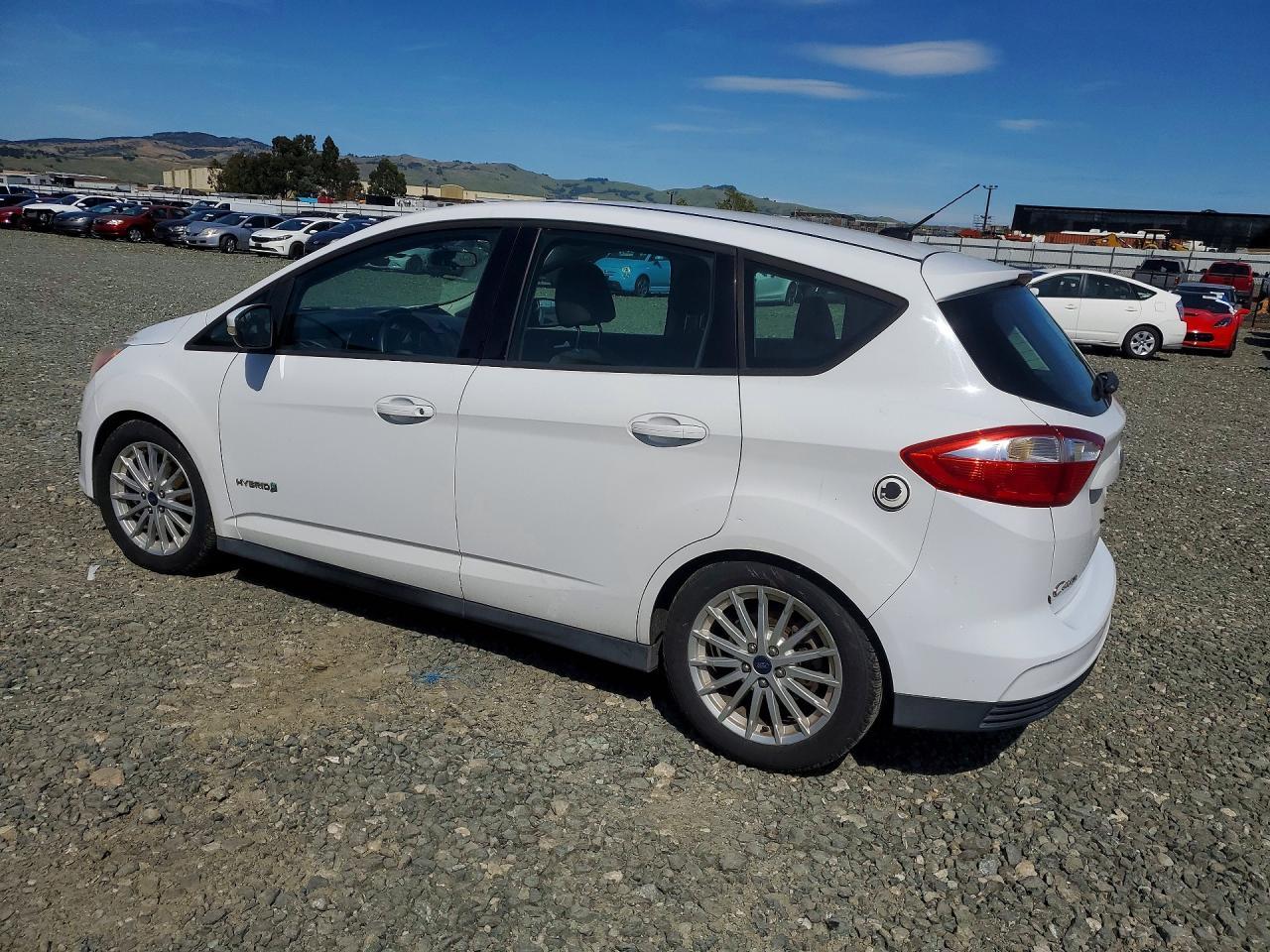 2013 Ford C-Max Se - Фото 2