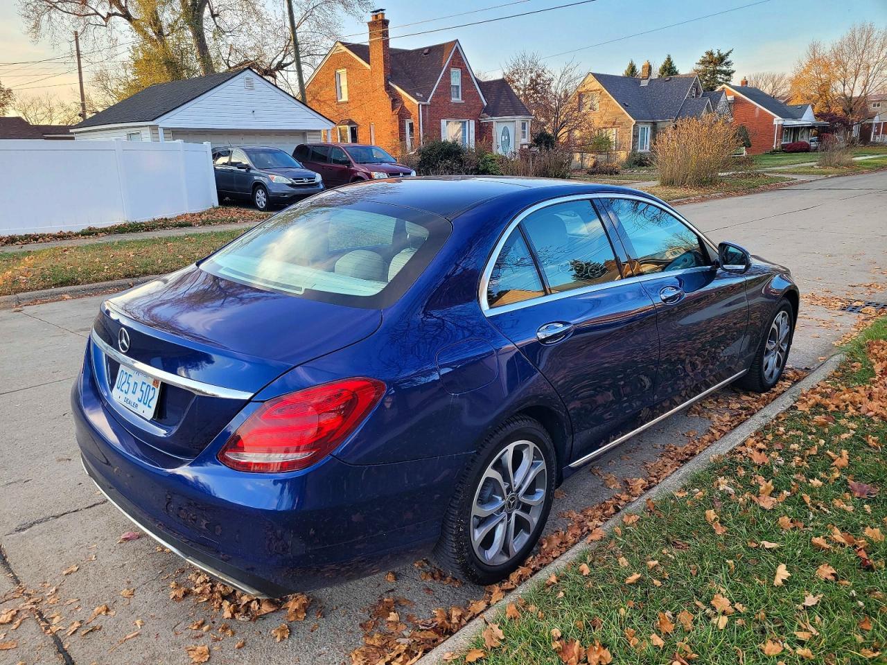 2018 Mercedes-Benz C 300 4Matic - Фото 3