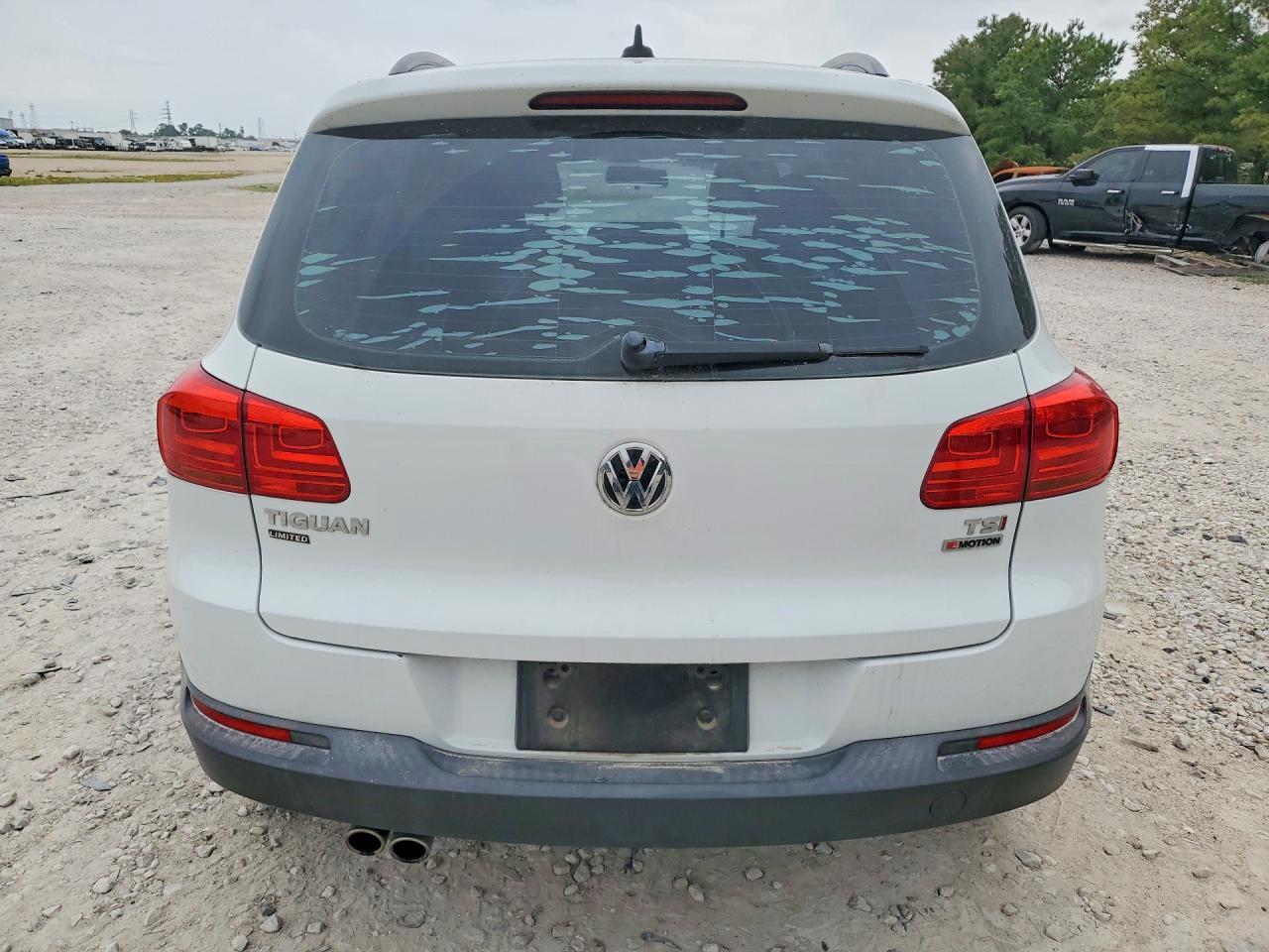 2018 Volkswagen Tiguan Limited - Фото 6