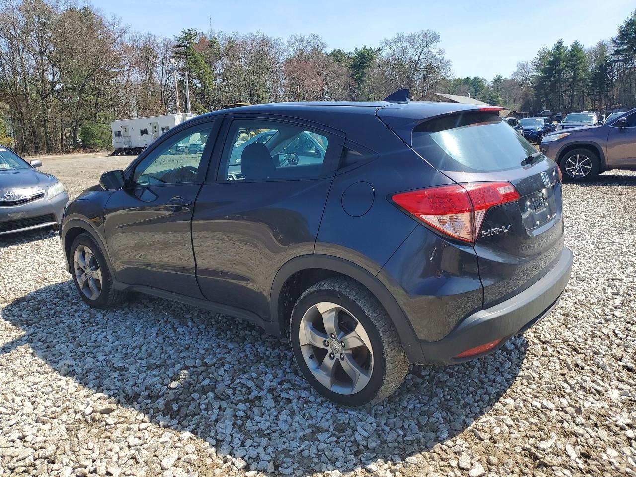 2017 Honda Hr-V Lx - Image 2