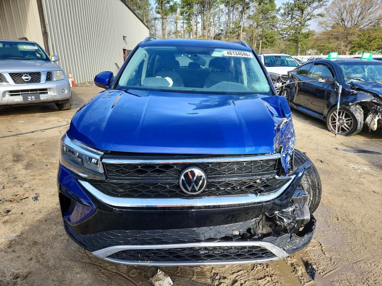 2022 Volkswagen Taos Se - Image 5