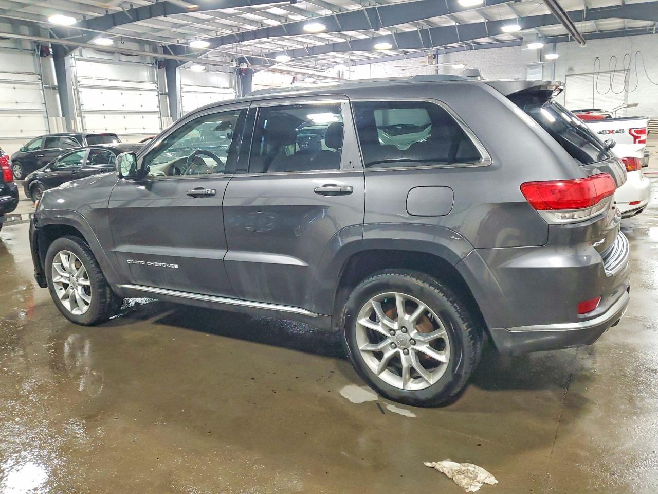 2016 Jeep Grand Cherokee Summit - Фото 2