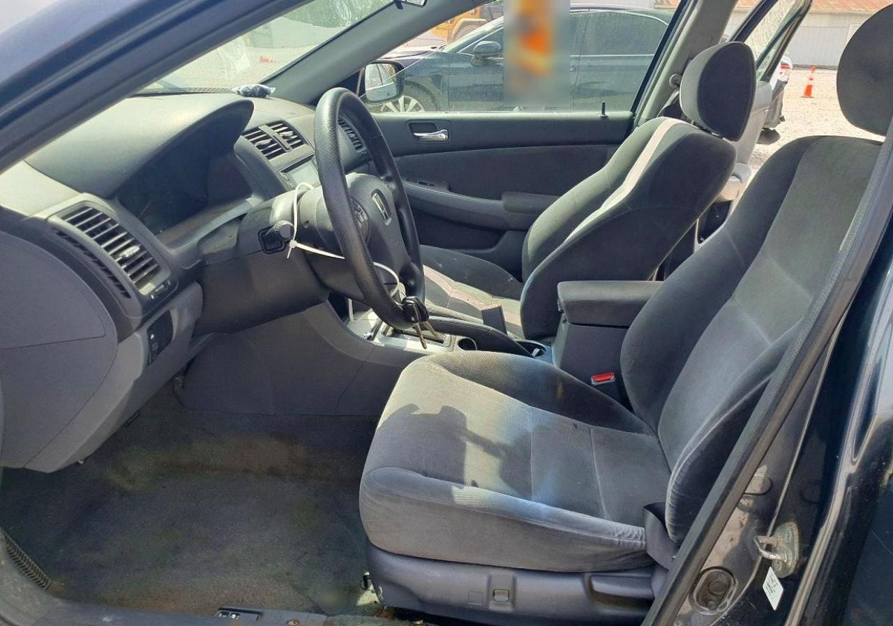 2003 Honda Accord - Image 7