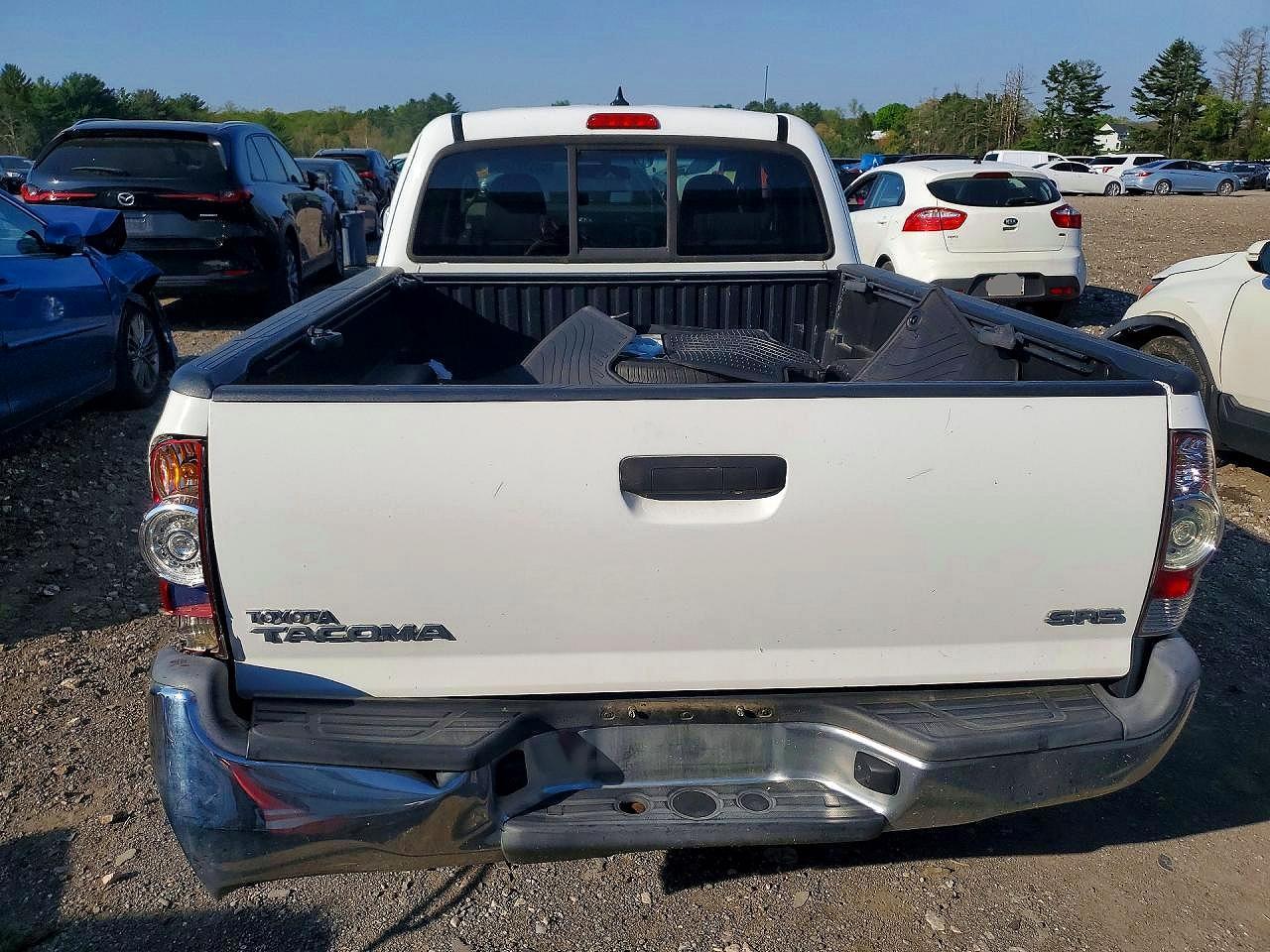2014 Toyota Tacoma Access Cab - Image 6