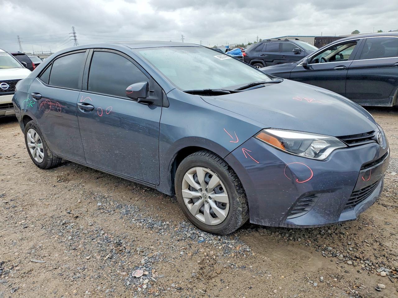 2015 Toyota Corolla Le - Фото 4