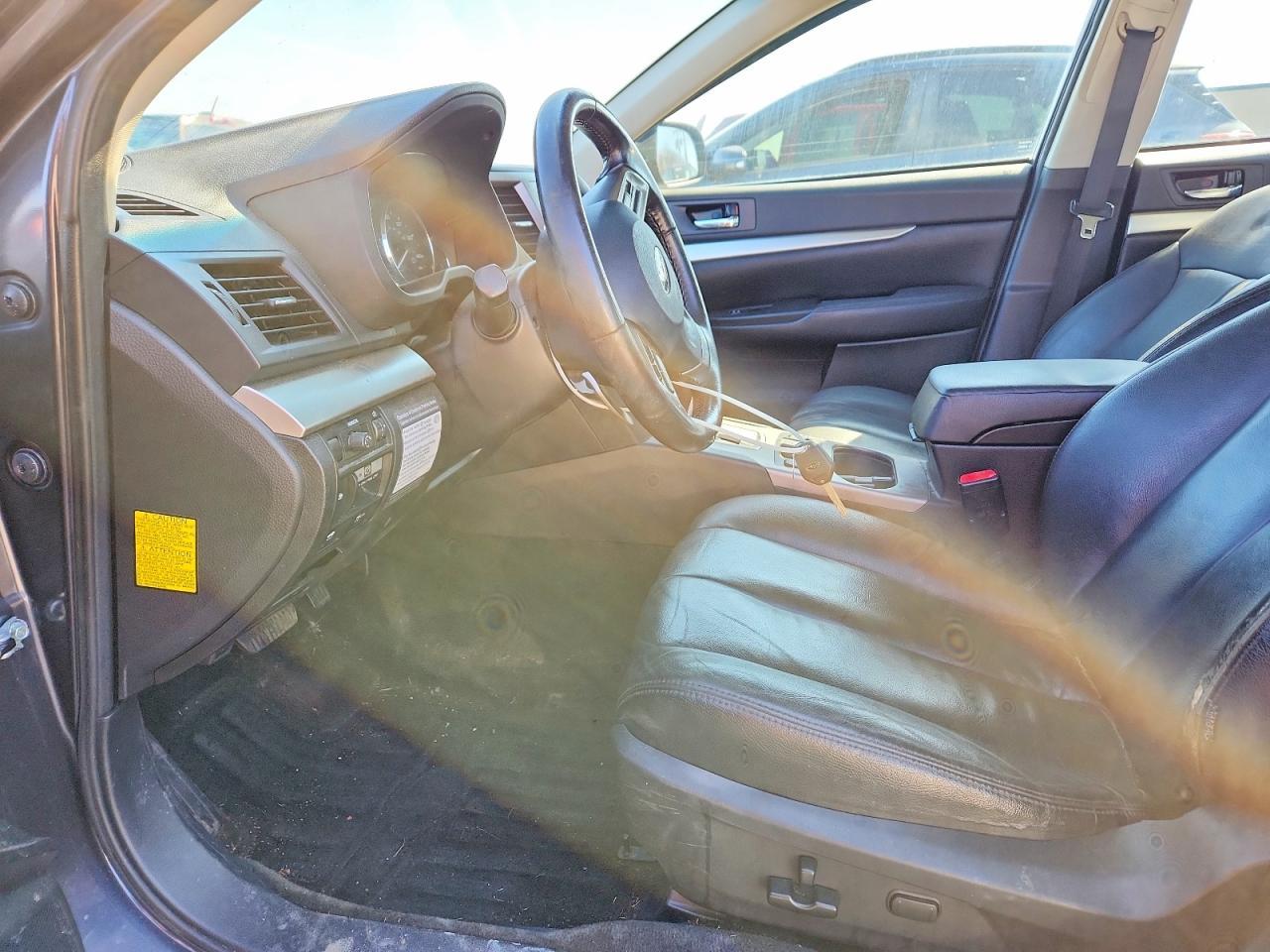 2012 Subaru Legacy 2.5I Premium - Image 7