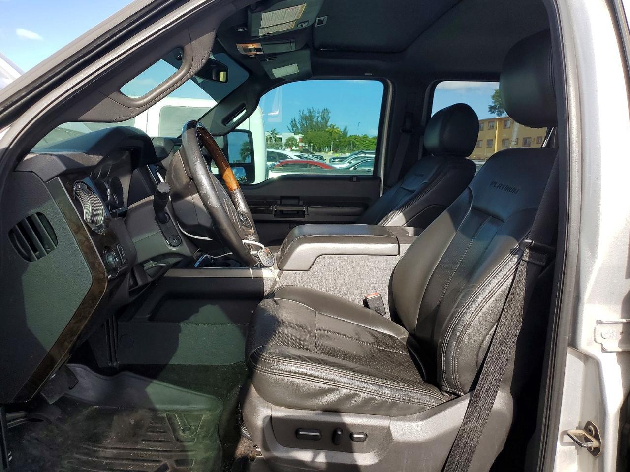 2013 Ford F250 Super Duty - Фото 7