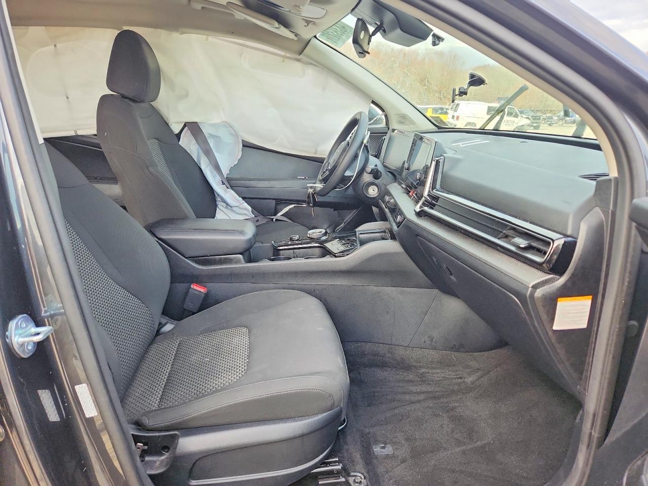 2023 Kia Sportage Hybrid Lx - Image 7
