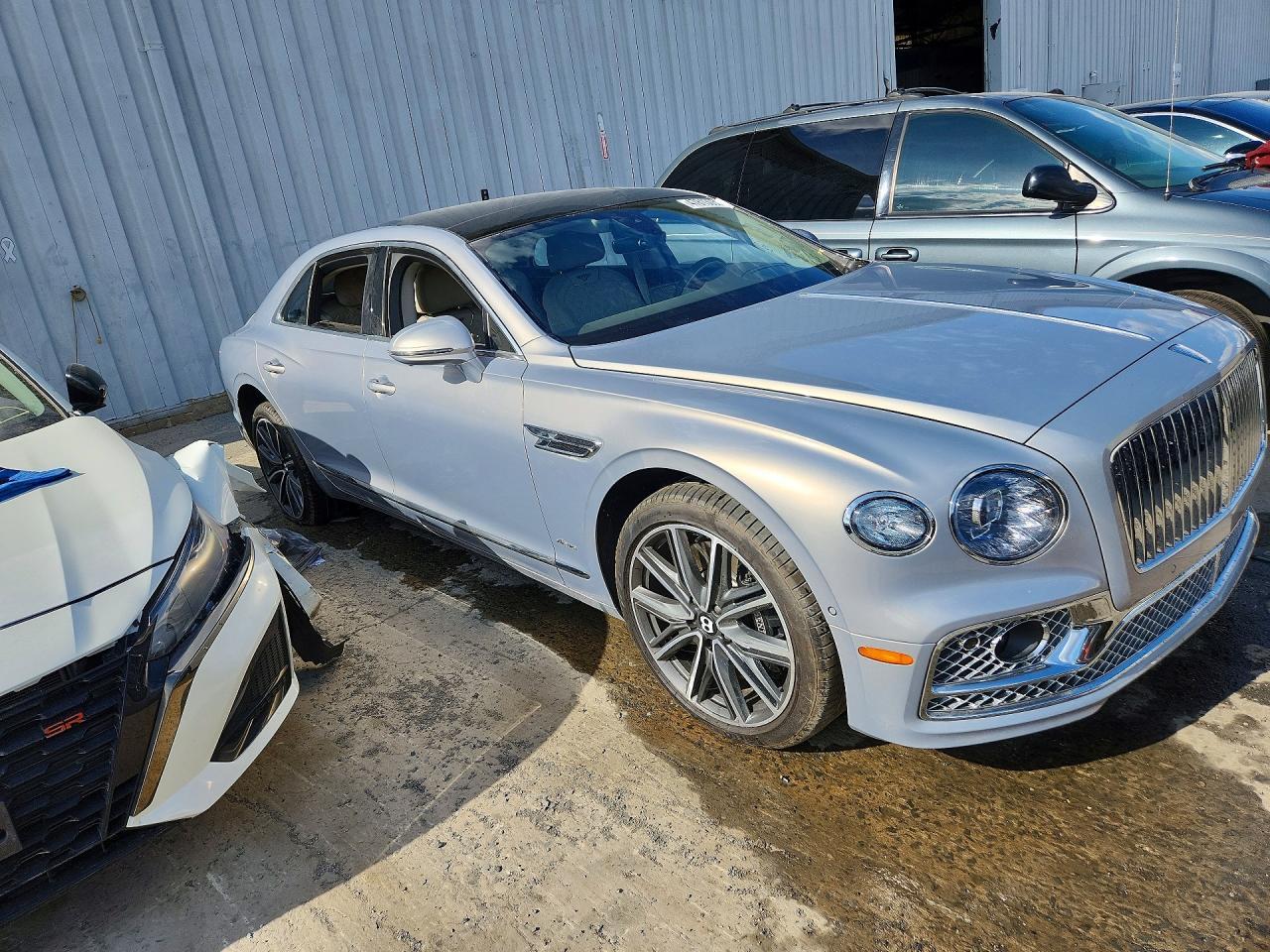 2024 Bentley Flying Spur - Фото 4