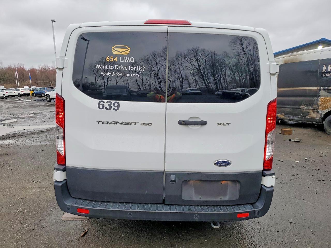 2022 Ford Trans - Фото 6